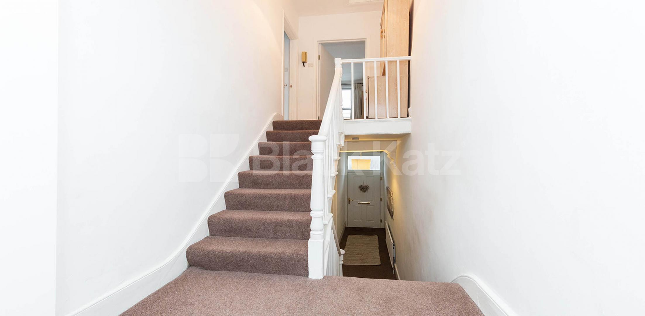 			4 Bedroom, 1 bath, 1 reception House			 Herrick Road, HIGHBURY N5